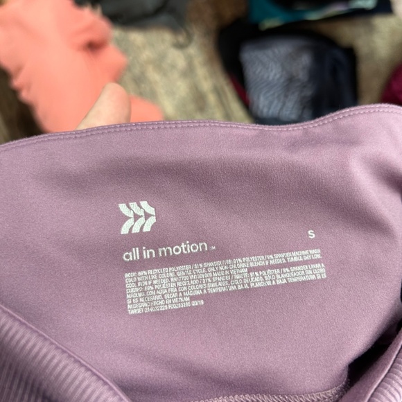 Women’s All in motion tights - Picture 3 of 3
